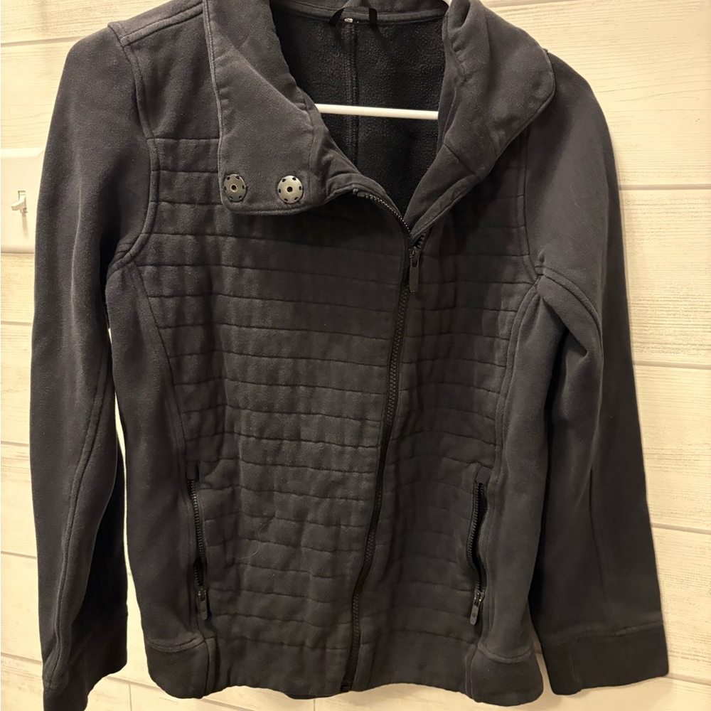Women's Black Lululemon Jacket